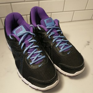 Nike Revolution 2 Review