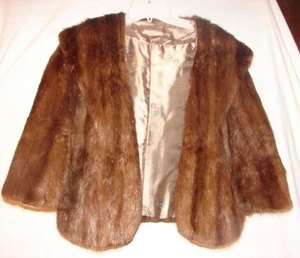 Chaqueta Envolvente Estola de Piel Castor Marrón De Colección en Talla Pequeña o Mediana Atemporal - Imagen 1 de 10
