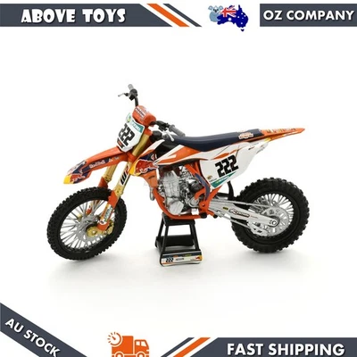 NewRay 1:10 Scale KTM 450 SX F Tony Cairoli Model Kit Motorcycle Diecast Toy - Image 1 of 3