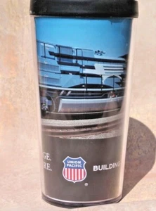 Copa Aislada Frío/Caliente Caliente/Frío Nuevo Envío Gratis Logotipo Union Pacific - Imagen 1 de 12