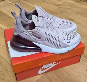 NIKE AIR MAX 270 ROSA ORZO ROSE SCARPE DA GINNASTICA TAGLIA UK 4,5 - Foto 1 di 9