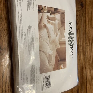 Royal Sateen King Flat Sheet Classic Check 100% Combed Cotton 220 Thread Count - Picture 1 of 9