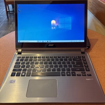 Portátil Acer Aspire M5-Z09 15.6" 500GB HD Pantalla Táctil Intel i5 6GB Win 10 ¡BONITO! Foto 1 de 4