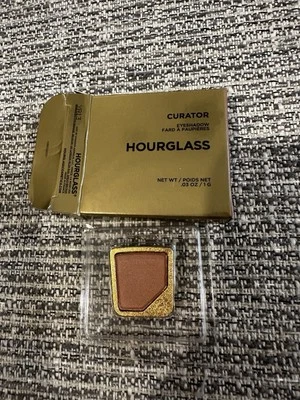 Sombra de ojos Hourglass Curator - Pin - Nueva Foto 1 de 2
