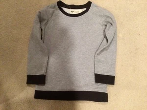 MONICA + ANDY “ORGANIC” BASIC CREWNECK SWEATSHIRT- BOYS 5T - Picture 1 of 6