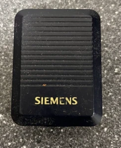 Siemens Hearing Aid Storage Case - Portable Protective Case for Siemens Hearing - Picture 1 of 4