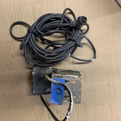 Humminbird Highspeed Transducer  2 pin with bracket T1 - Image 1 of 4