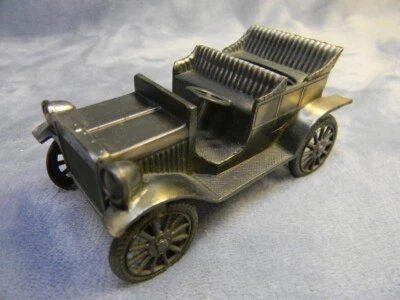 VINTAGE 1906 FORD MODEL "T" SILVER FINISH METAL CAR DESK LIGHTER-NEEDS LIGHTER - Image 1 of 4