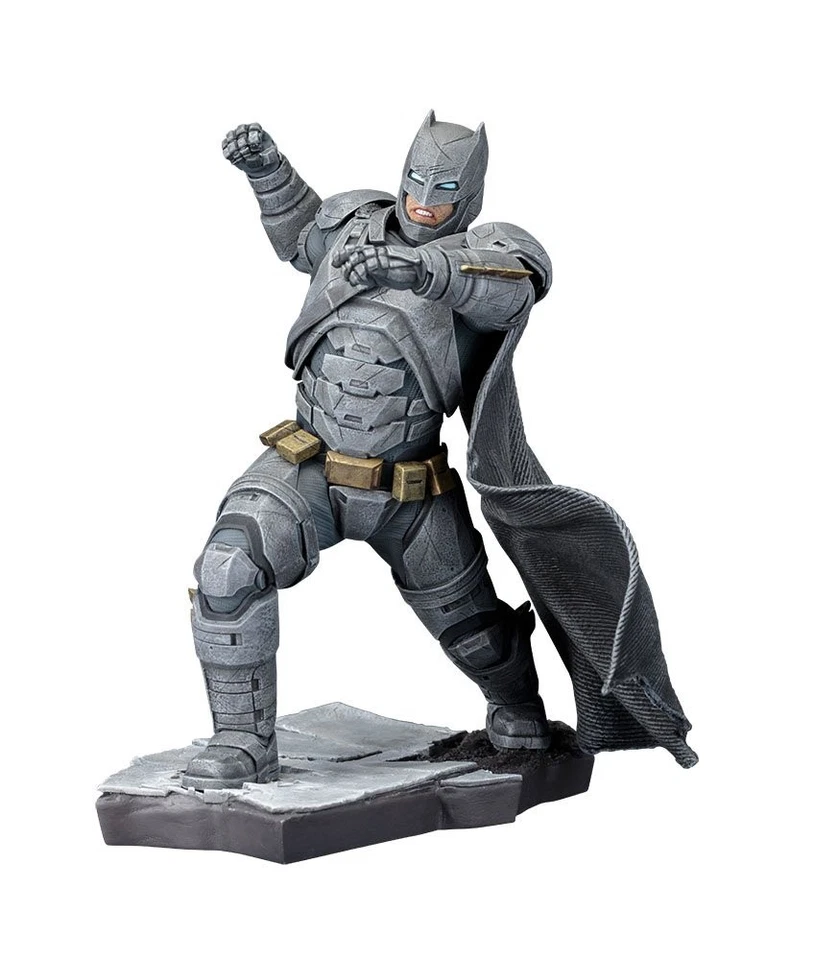 Figura PVC Kotobukiya ARTFX + Batman vs Superman Dawn of Justice Batman 1/10 Foto 1 de 4