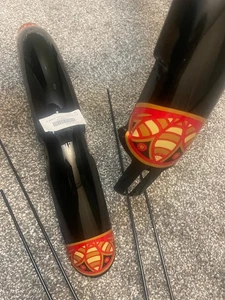 26" bicycle cruiser retro Fender Set Flared gloss Black w red - Picture 1 of 8