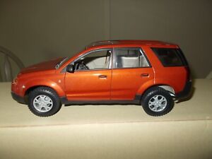 SATURN VUE 1/18 SCALE IN EXCELLENT CONDITION