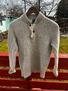 Boys Peconic Bay Sweater Size L - Picture 1 of 2