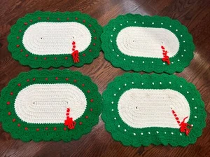 Vtg Knit Crocheted Christmas Red White Green Placemats Handmade Set 4 - Picture 1 of 17