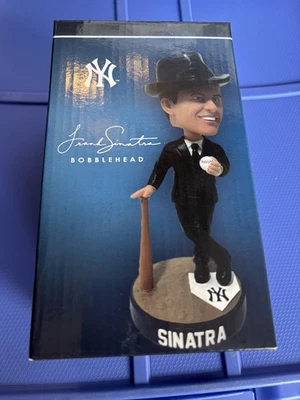 NY YANKEES FRANK SINATRA BOBBLEHEAD SGA 2023 LIMITED EDITION