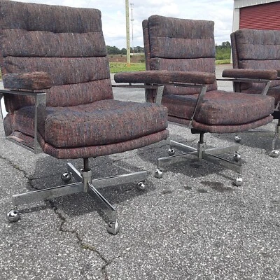 4 MID CENTURY MODERN MILO BAUGHMAN STYLE PATRICIAN UPHOLSTERED OFFICE ARM CHAIRS - Image 1 of 4