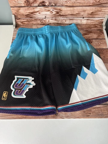 Utah Jazz 1996-97 Shorts Mitchell & Ness Men’s Large 75th Anniversary Swingman Cover