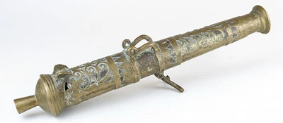 Antiguo cañón de escritorio Lantaka de latón del siglo XIX - pieza decorativa acabada a mano Foto 1 de 4