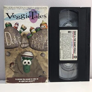 VeggieTales Dave & Giant Pickle VHS Video Tape Kids GOD Rare! Buy 2 Get 1 Free! - Picture 1 of 8