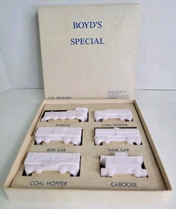 Boyds Special Slag Glass 6 Piece Train Set In Cashmere Pink Milk Glass - Picture 1 of 24