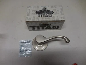 NEW Kwikset Titan Brushed Satin Nickel Commonwealth Dummy Door Handle Right Hand - Picture 1 of 3