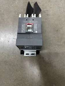 ABB SACE A2A150TT A2A 250 150A 3 POLE CIRCUIT BREAKER MAIN - Picture 1 of 5