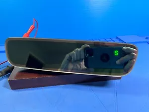 2015-18 TOYOTA RAV 4 AUTO DIMMING COMP REAR VIEW MIRROR - Picture 1 of 14