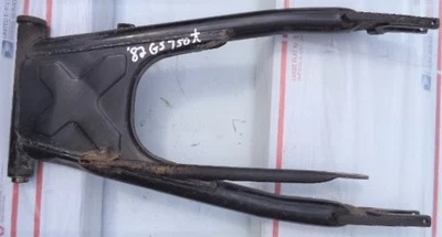'82 GS750 t SWING ARM REAR BRAKE STAY SWINGING ARM SUZUKI GS750t GS 750 t GOOD! Foto 1 de 4