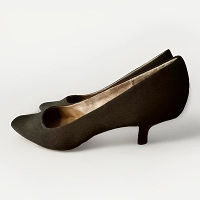 AEROSOLES Dimension Black Fabric Pumps Heels Solid Square Toe Womens 9M NEW WOB - Image 1 of 4