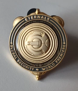 MARVEL GLOBAL SECURITY ESTRENO MUNDIAL ETERNALS DISNEY CAST STAFF PIN LE - Imagen 1 de 6