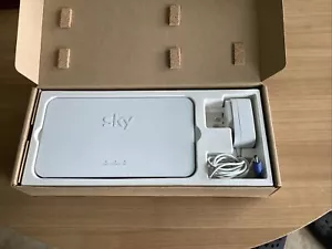 SKY Q WIRELESS WIFI BOOSTER - Afbeelding 1 van 2
