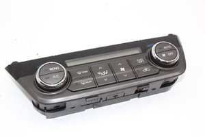 TOYOTA RAV4 Climate Control Unit 55900-42400 