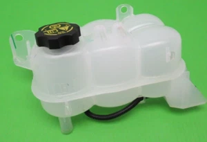 84632822 GM Radiator Surge Tank with Cap For 2019-2023 Cadillac Chevrolet GMC - Picture 1 of 9
