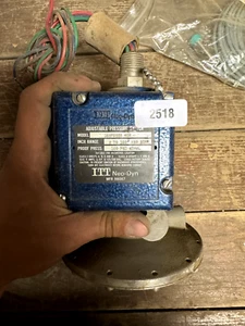 Itt Neo-dyn 152P82C6 Adjustable Pressure Switch 2-100in-h2o 125/250v-ac - Picture 1 of 2
