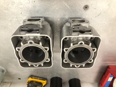 97-98 Skidoo Rotax 583 RAVE Cylinder .010 oversize Nice!! - Image 1 of 4
