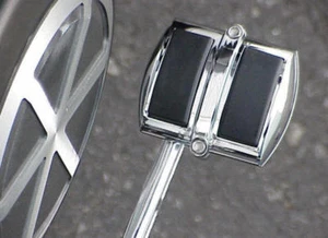 Suzuki Volusia 800 Intruder 1500 Boulevard C50 C50T M50 C90 CHROME PEDAL COVER - Picture 1 of 2