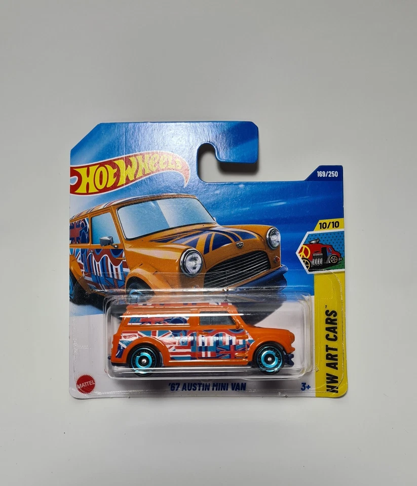 Modellino Auto Hot Wheels '67 Austin Mini Van Scala 1/64 - Immagine 1 di 1