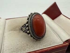25E115- VINTAGE ART DECO ROTE KORALLE RING ECHTSILBER GR.50 - Picture 1 of 4