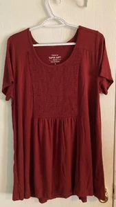 Torrid Womens Plus Supersoft Deep Rust Red Short Sleeve Flowy Top Size 1X ECU - Picture 1 of 3
