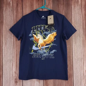 NWT Nike Kids Size Large Takedown Pegasus Graphic SS T-Shirt Tee Loose Fit Navy - Picture 1 of 14