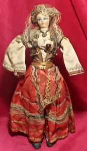 Antigua Colección Europea Oriente Medio Muñeca Tela Cara Brazos Posables Zapatos Grandes - Imagen 1 de 11