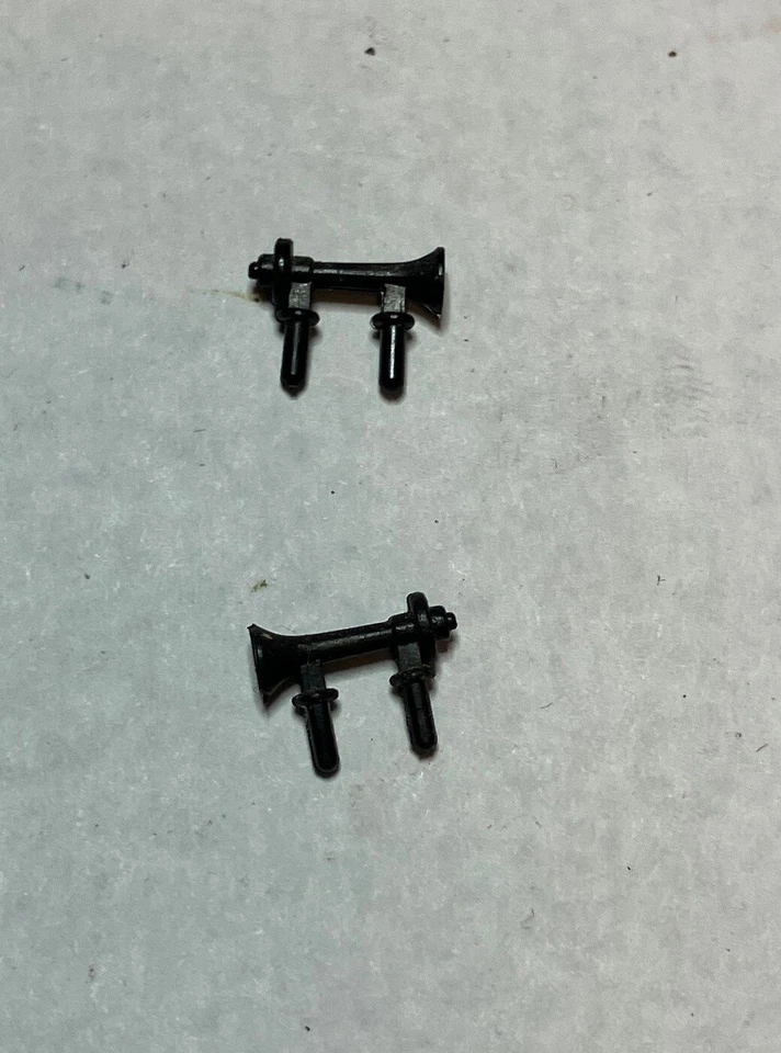 TYCO Mantua HO F9 GP20 Alco 430 Diesel Engine Black Horns Small Diameter Base - Image 1 of 1