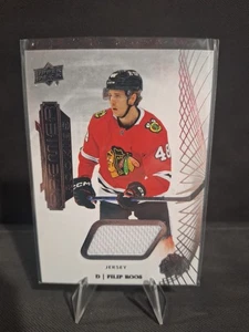 2022-23 Ud Premier Rookies Jersey - Filip Roos - Chicago Blackhawks - Picture 1 of 2
