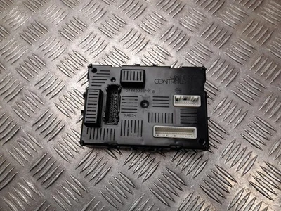 Centralina di bordo BCM FEM SAM BSI Nissan MICRA II 2003 284B2AX601 - Immagine 1 di 3