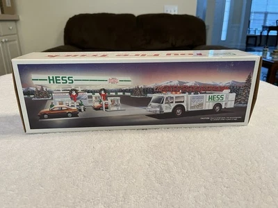 Nuevo en caja vintage 1989 Hess juguete camión de bomberos banco, escalera roja, luces y sirena Foto 1 de 4