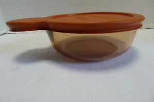 Corning Visions Amber Grab-It Bowl w/ Plastic Lid - Picture 1 of 8