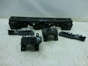 CITROEN C4 1,6 L HDi EZ 2010 Stoßstangenhalter Hinten Links Rechts Mitte  - Picture 1 of 12