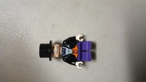 Lego Penguin Batman Minifigure 7783 Original Complete - Picture 1 of 1