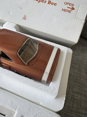 Dodge Super Bee 1969 Danbury muy raro como nuevo, retirado, ¡nuevo! Foto 1 de 4