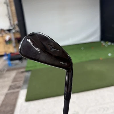 Mizuno 2 Flu-hi Nippon Modus pro GOST X-Stiff - Image 1 of 4