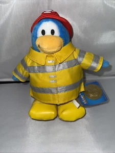 Disney Club Penguin Plush Toy - Series 1 Firefighter New With Tags And Coin - Picture 1 of 5